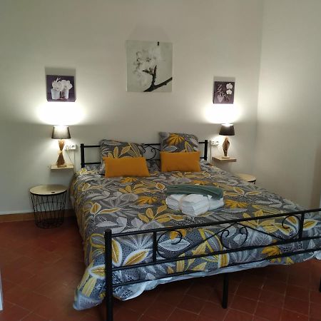 Chambre D'Hotes De Lamy 1 Pierrerue  Kültér fotó